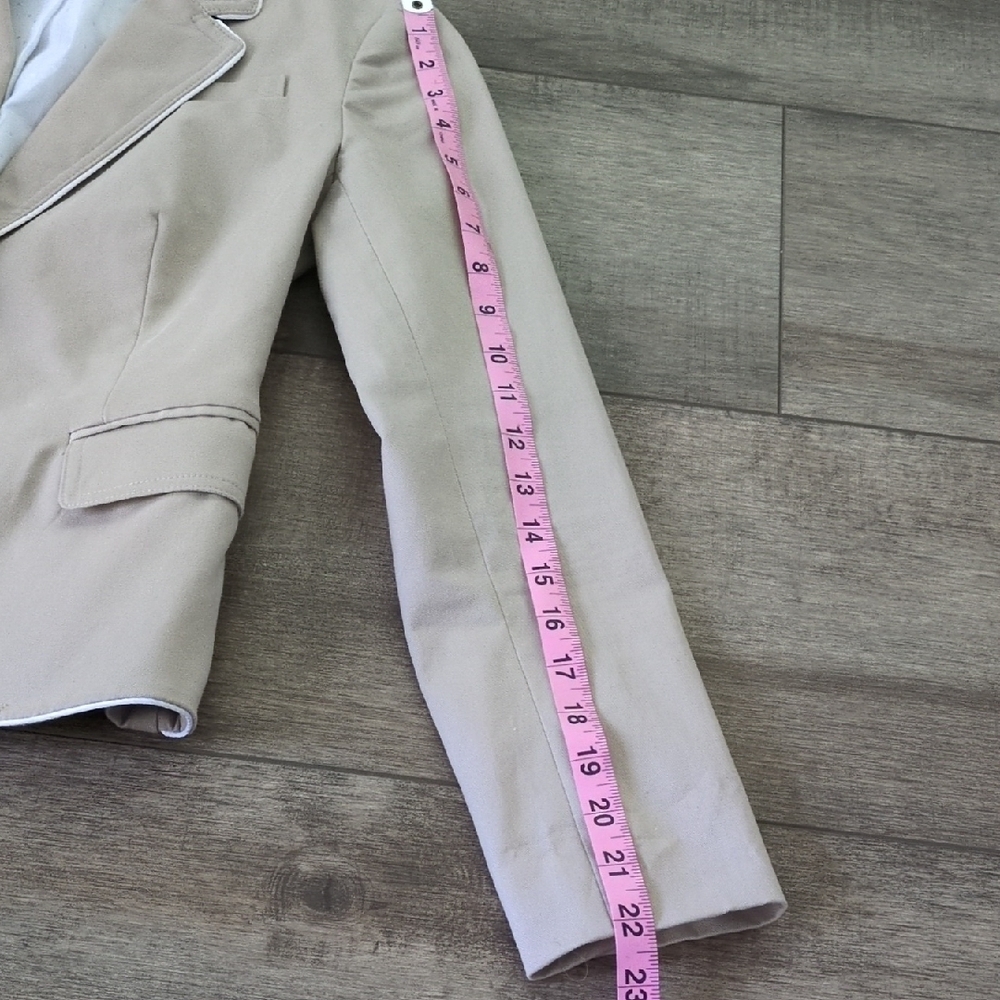 Banana Republic Tan Women's Blazer - Picture 8 of 10